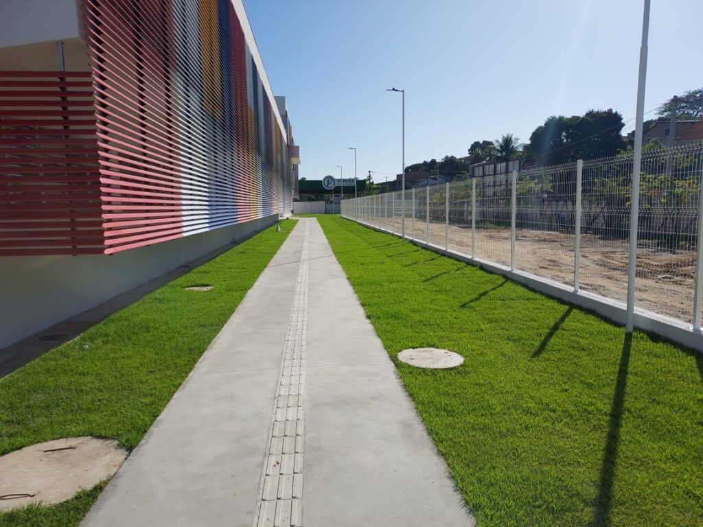 GRADIL COM PINTURA ELETROSTÁTICA