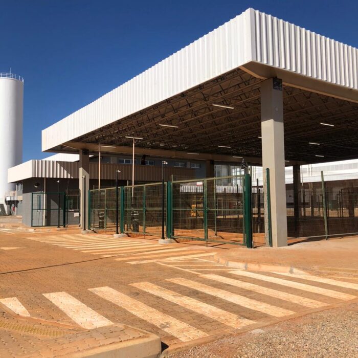 239e04e6-260c-43a0-a887-cec8196477e1