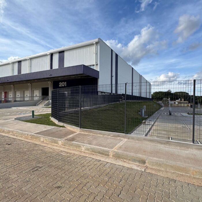 WhatsApp Image 2025-05-27 at 19.21.10